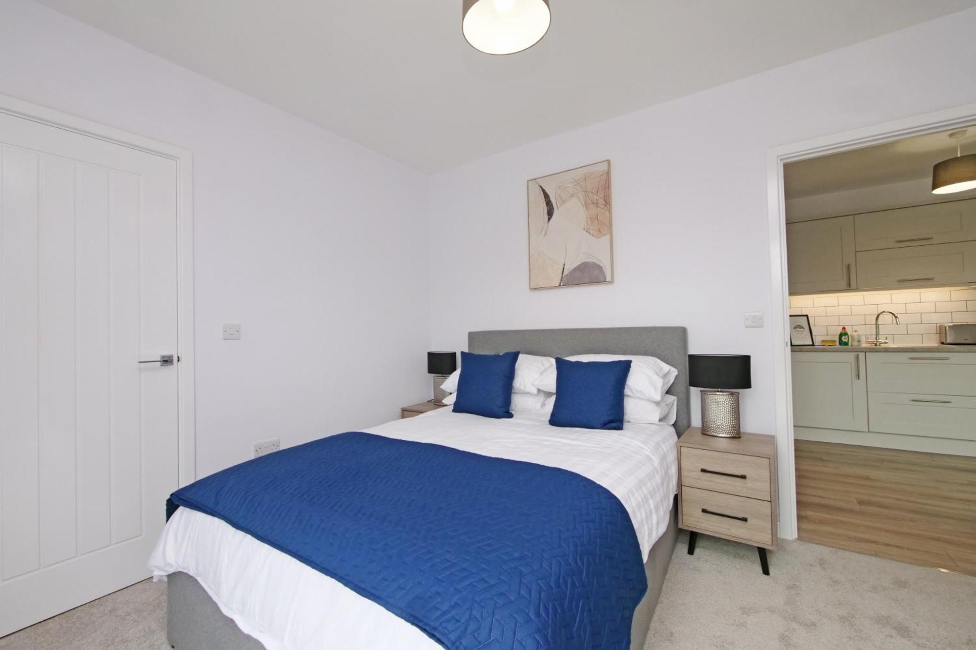 46 Luna With Free Parking Apartment